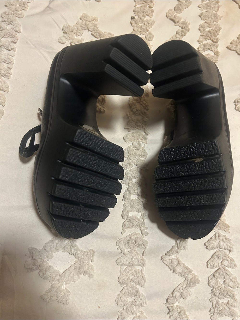 Women’s Black Platform Chunky Heel - Picture 3 of 3